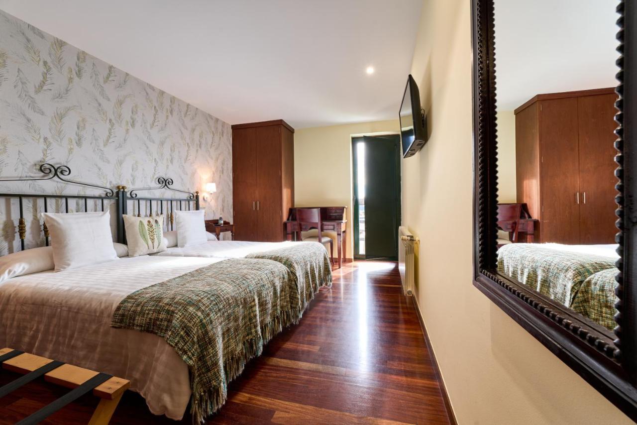Lar Da Mota Boutique Hotel Arzúa Exteriör bild