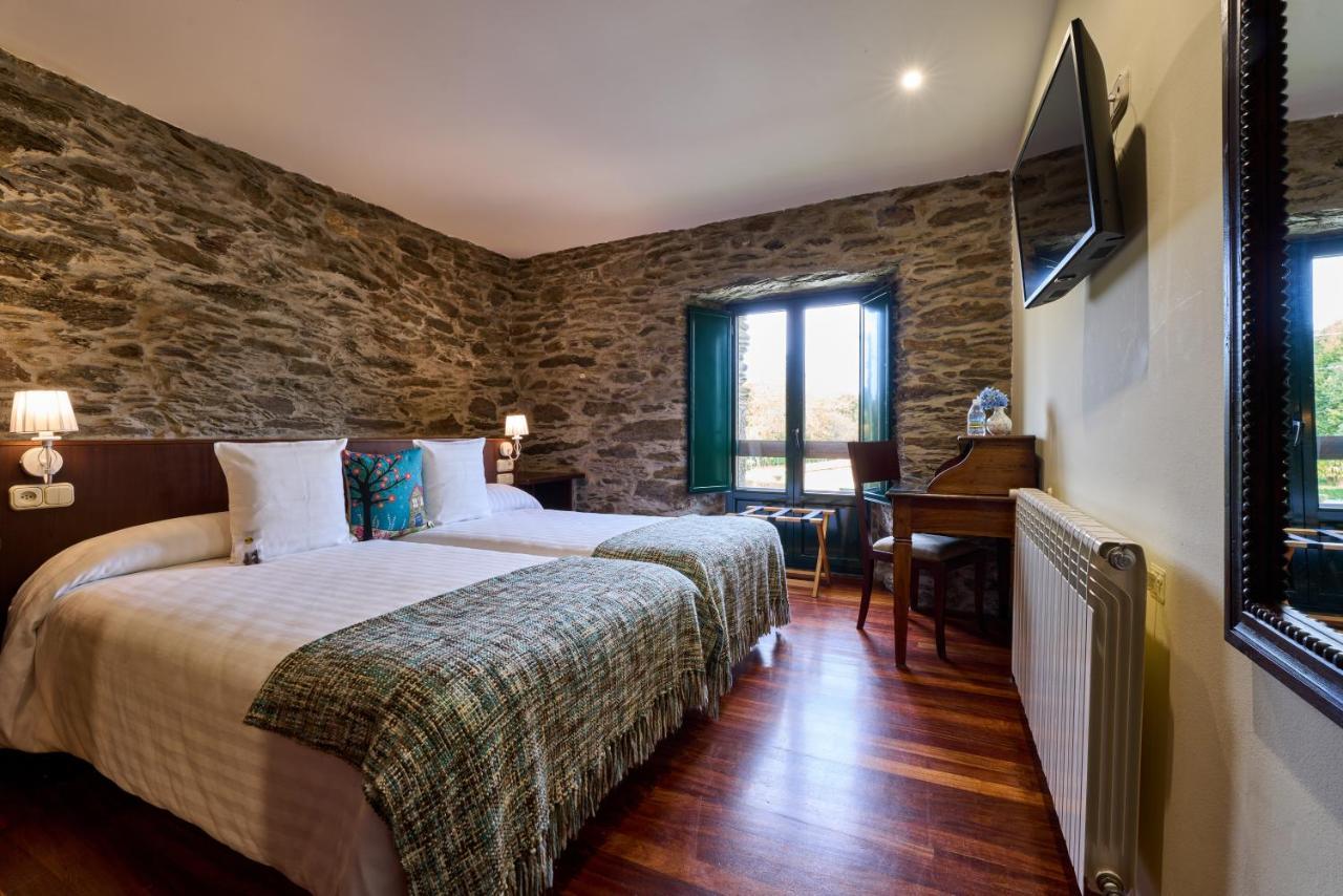 Lar Da Mota Boutique Hotel Arzúa Exteriör bild