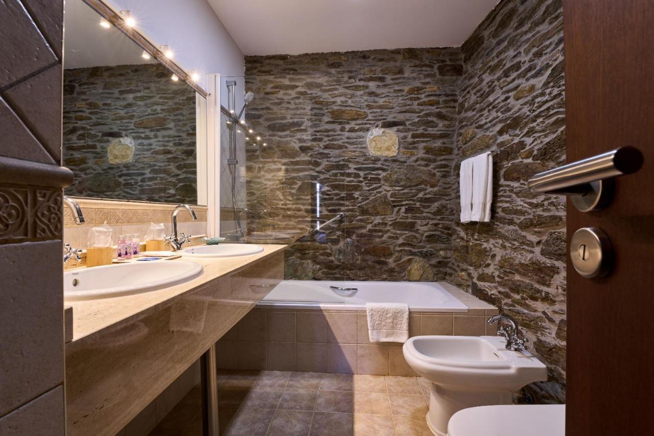 Lar Da Mota Boutique Hotel Arzúa Exteriör bild